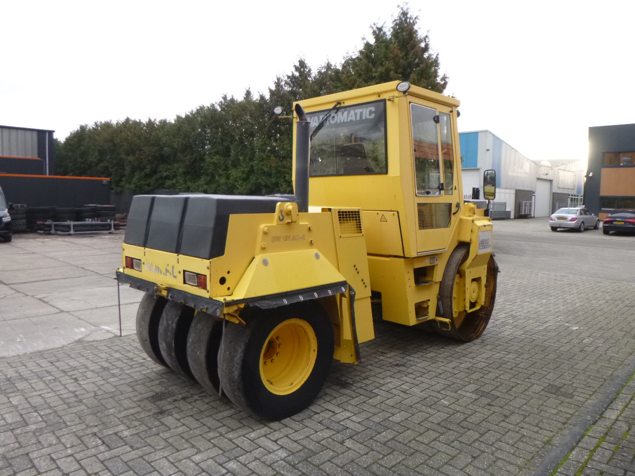 Combination roller BOMAG BW151AC-2: picture 5