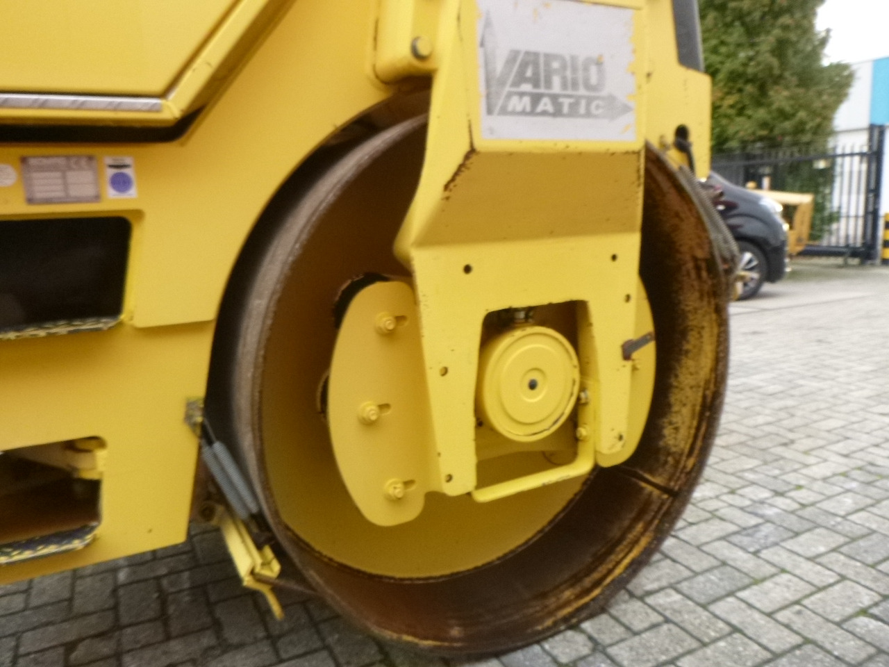 Combination roller BOMAG BW151AC-2: picture 15