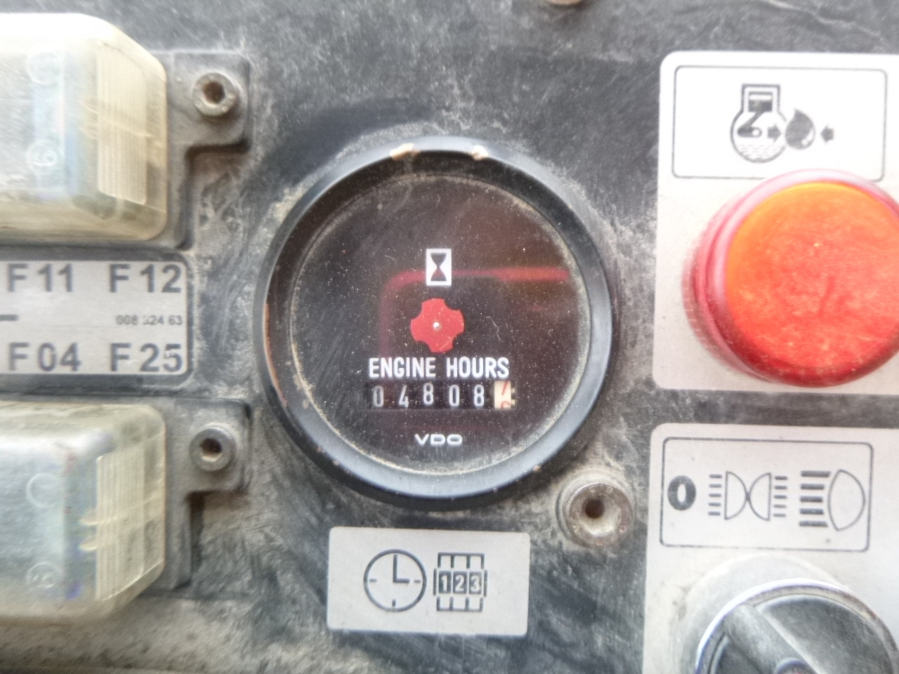 Combination roller BOMAG BW151AC-2: picture 24