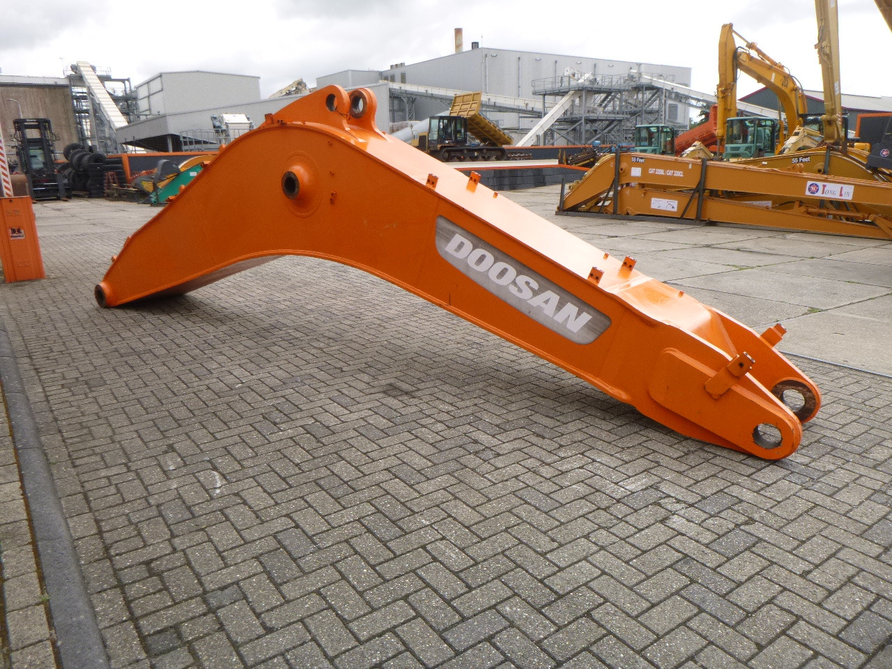 DOOSAN DX480/DX520/DX530 - Boom for Excavator: picture 1 DOOSAN DX480/DX520/DX530 - Boom for Excavator: picture 1