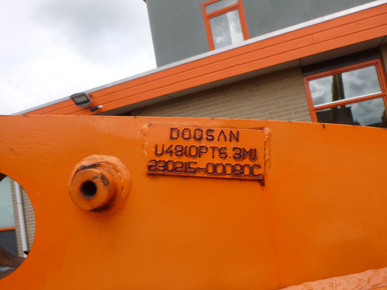 DOOSAN DX480/DX520/DX530 - Boom for Excavator: picture 5 DOOSAN DX480/DX520/DX530 - Boom for Excavator: picture 5