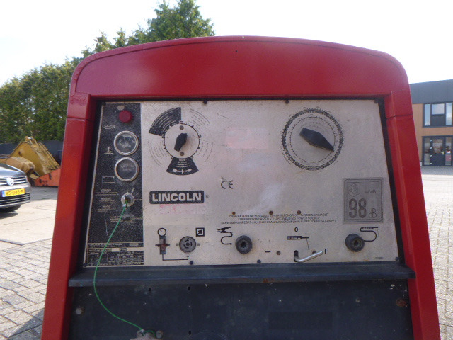 LINCOLN ELECTRIC SAE 300 - Welding equipment: picture 5 LINCOLN ELECTRIC SAE 300 - Welding equipment: picture 5