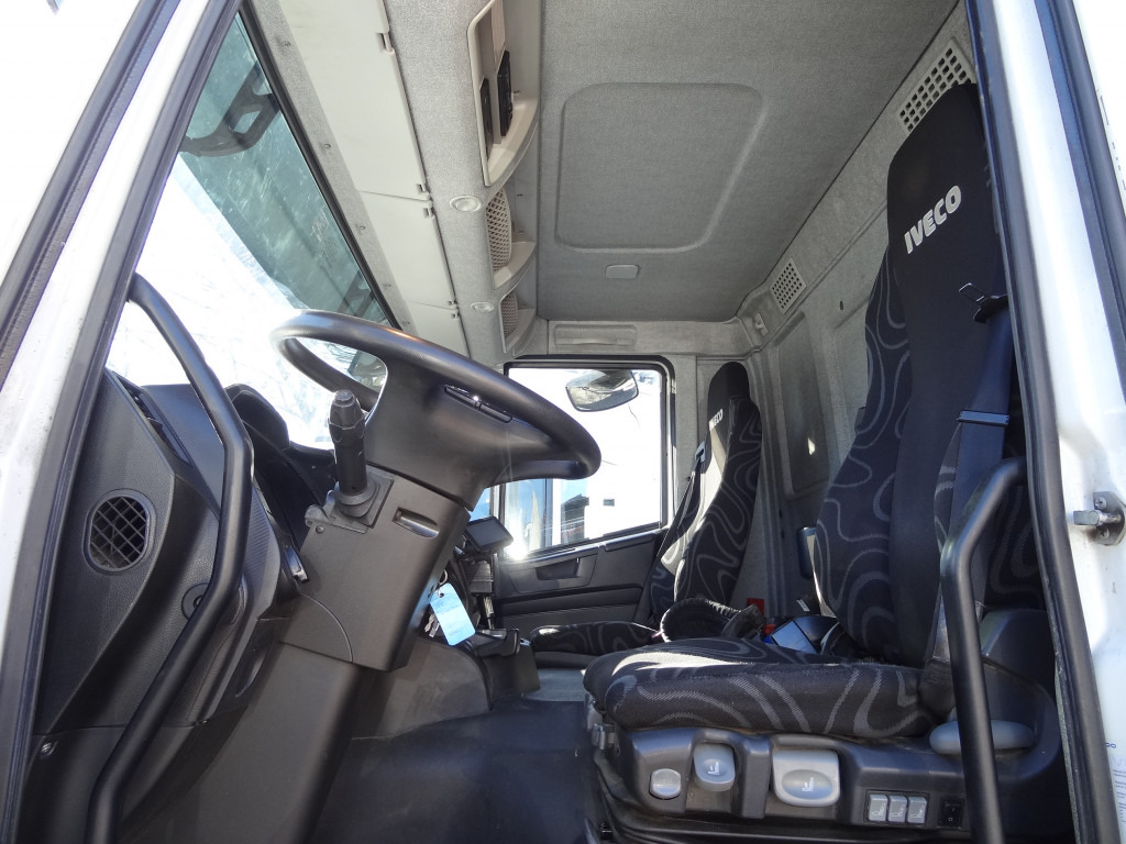 Iveco Stralis 420 6X2 Montagekran Fassi F335 28Meter - Crane truck, Dropside/ Flatbed truck: picture 5 Iveco Stralis 420 6X2 Montagekran Fassi F335 28Meter - Crane truck, Dropside/ Flatbed truck: picture 5
