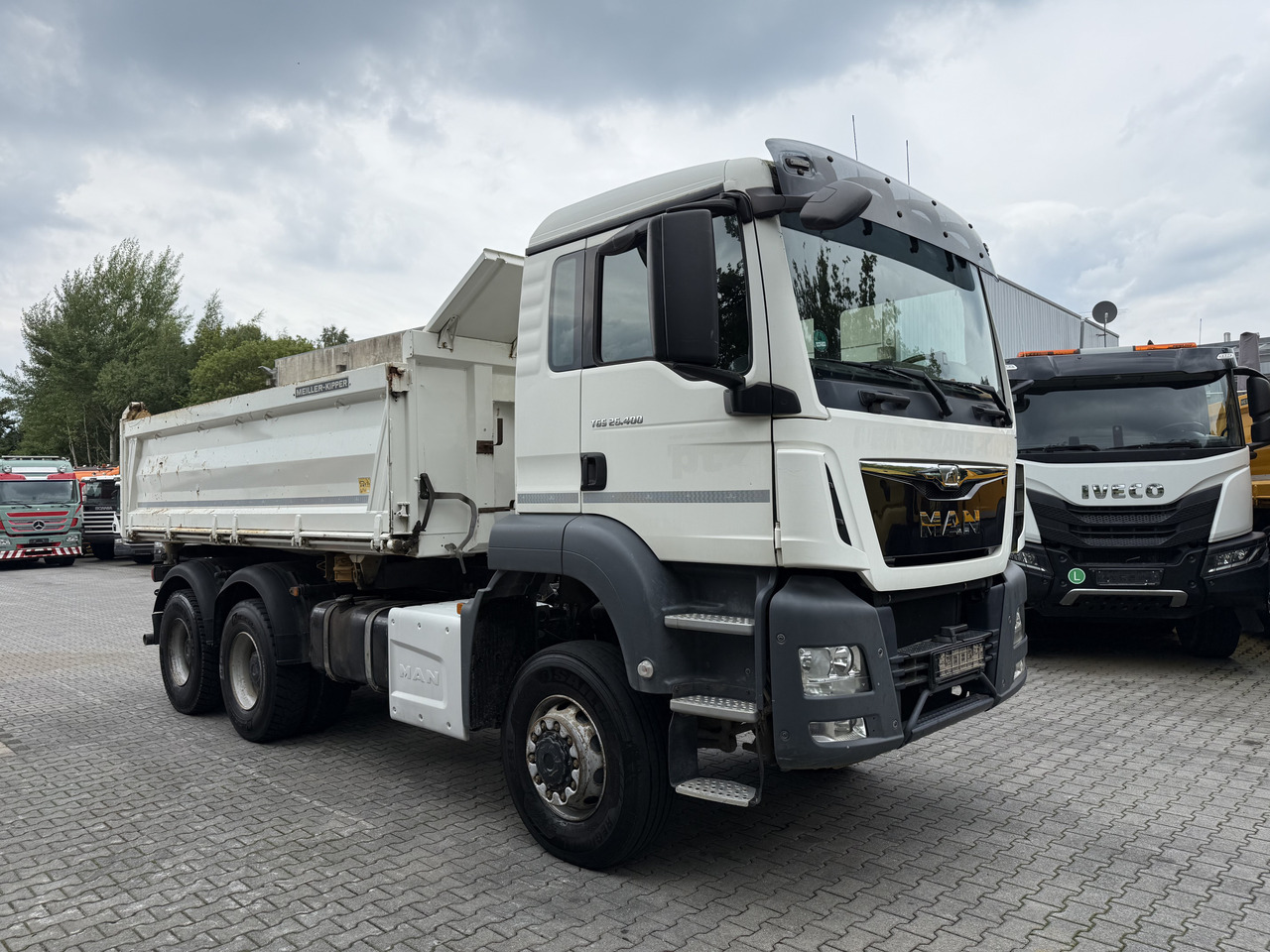 Tipper MAN TGS 26.400 6X6 BB Meiller: picture 11