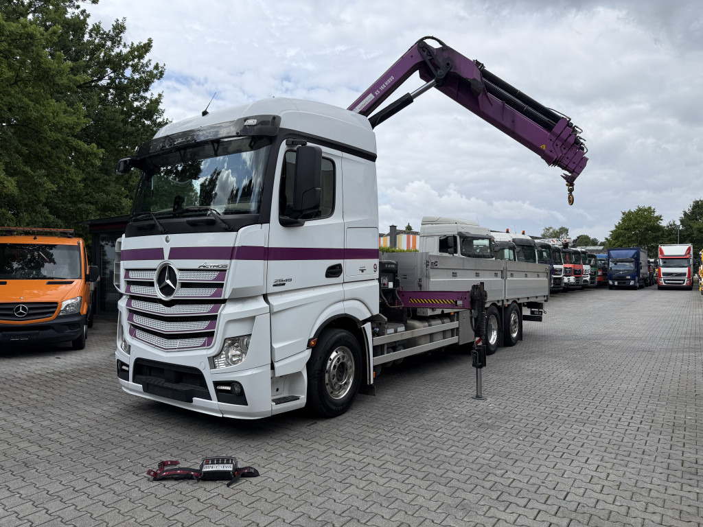 Mercedes-Benz Actros 2545 6X2 HIAB 166 bis 19 Meter - Dropside/ Flatbed truck, Crane truck: picture 1 Mercedes-Benz Actros 2545 6X2 HIAB 166 bis 19 Meter - Dropside/ Flatbed truck, Crane truck: picture 1