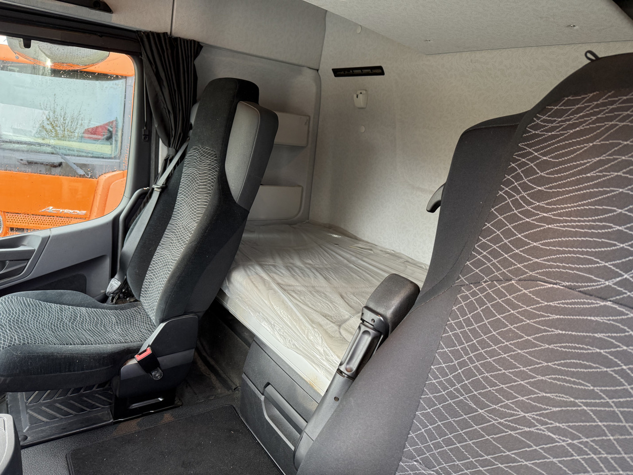 Mercedes-Benz Arocs 2653 6X4 Kran Kesla 2124L - Timber truck, Crane truck: picture 4 Mercedes-Benz Arocs 2653 6X4 Kran Kesla 2124L - Timber truck, Crane truck: picture 4