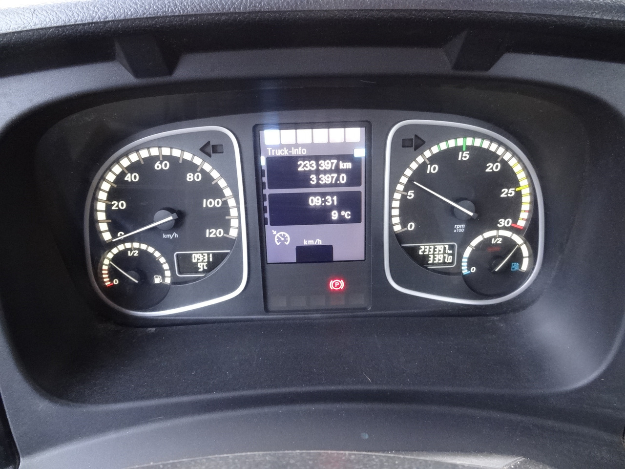 Mercedes-Benz Atego 818 Kran Palfinger 6501 - Crane truck, Dropside/ Flatbed truck: picture 5 Mercedes-Benz Atego 818 Kran Palfinger 6501 - Crane truck, Dropside/ Flatbed truck: picture 5