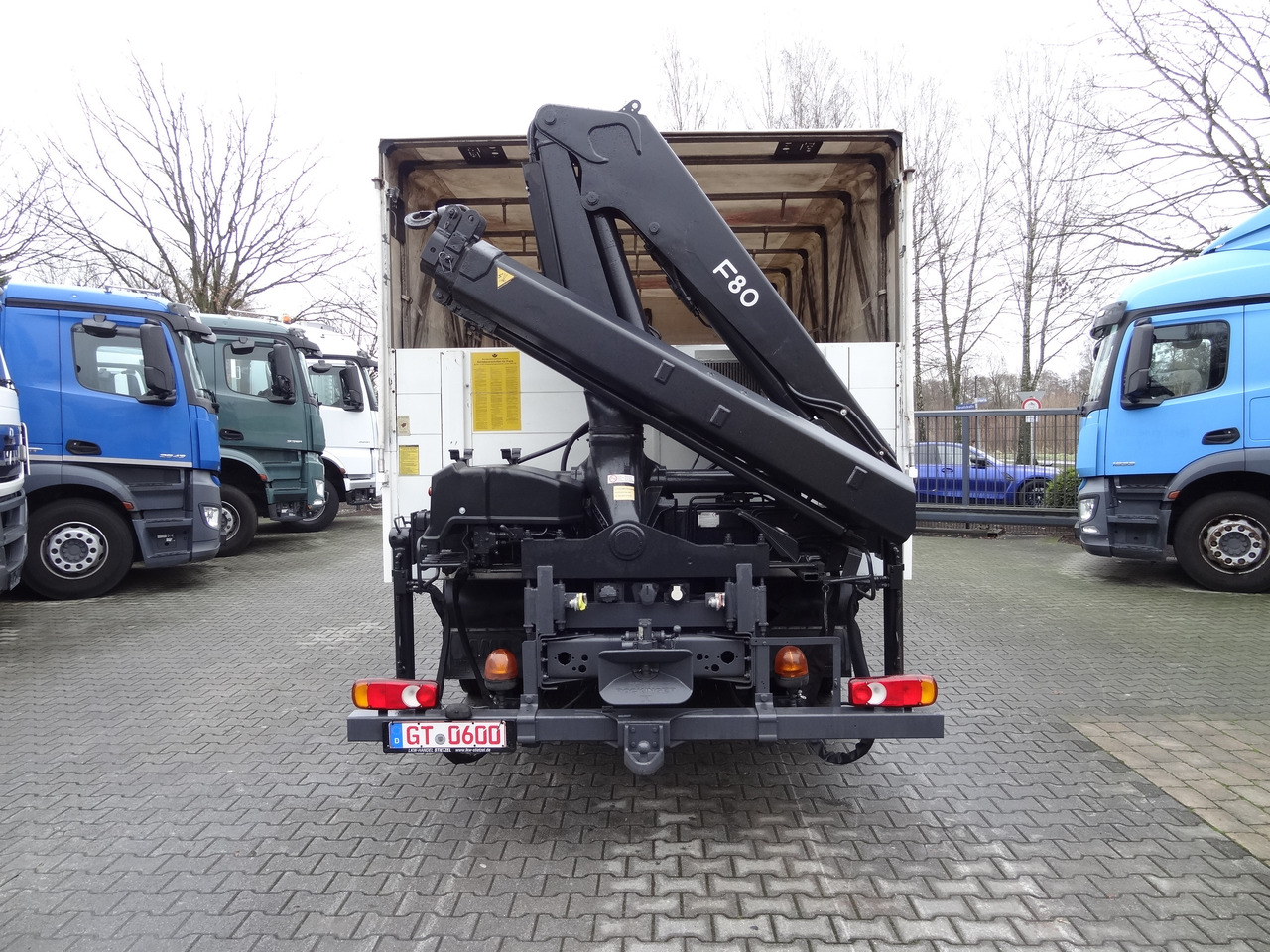 Leasing of Renault Midlum 300.12 Fassi F80 Renault Midlum 300.12 Fassi F80: picture 13