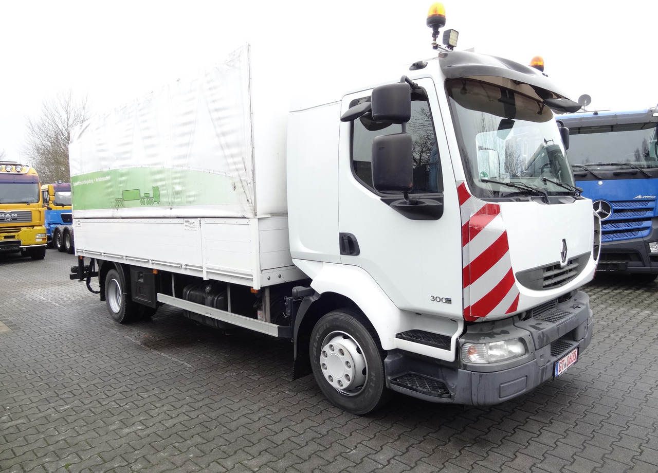 Leasing of Renault Midlum 300.12 Fassi F80 Renault Midlum 300.12 Fassi F80: picture 11
