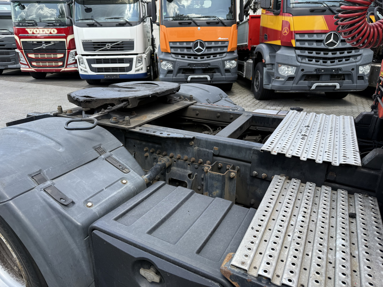 MAN TGA 18.430 Kran Palfinger 16502 bis 26.5 Meter - Tractor unit: picture 2 MAN TGA 18.430 Kran Palfinger 16502 bis 26.5 Meter - Tractor unit: picture 2