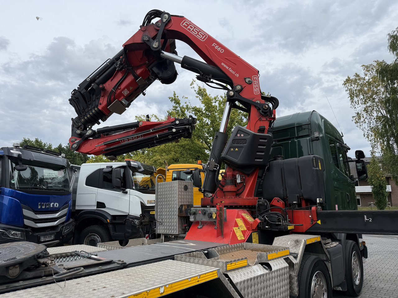 Scania R450 8X4 Kran Fassi F660 bis 34 Meter - Tractor unit: picture 2 Scania R450 8X4 Kran Fassi F660 bis 34 Meter - Tractor unit: picture 2