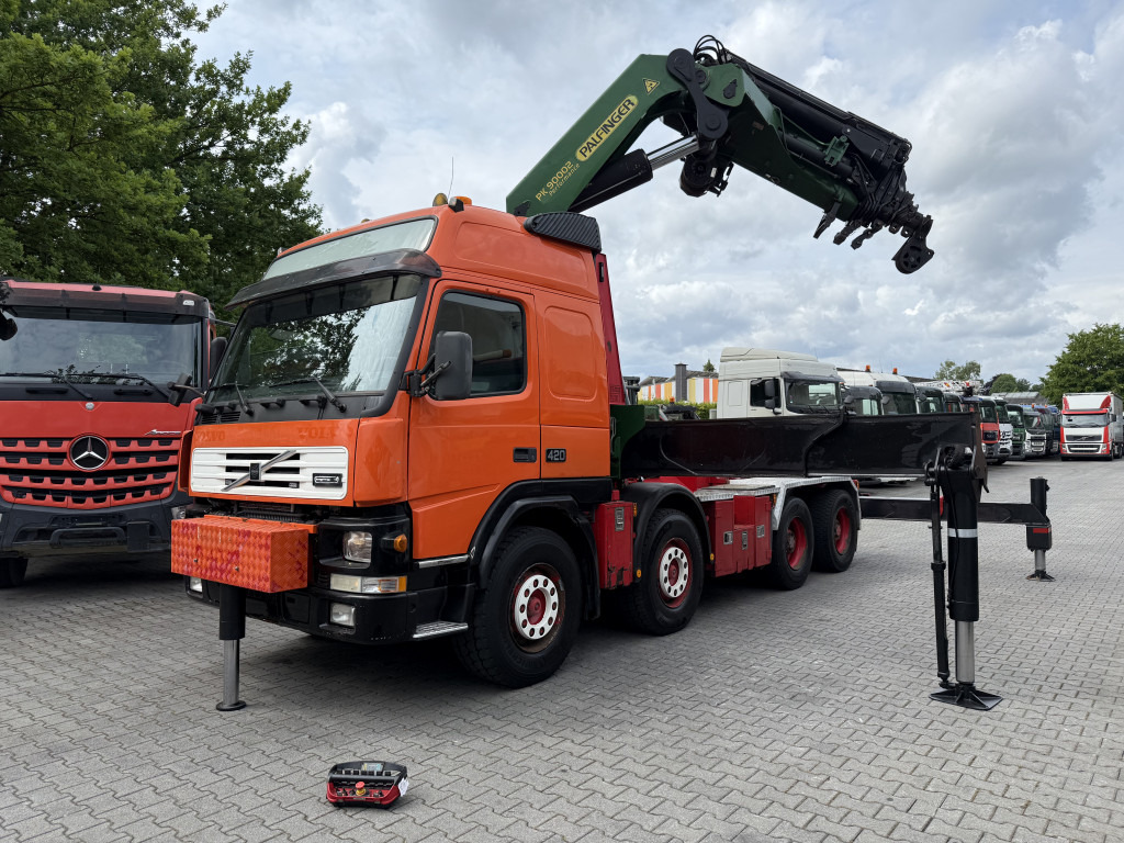 Volvo FM12 420 8X4 Kran Palfinger PK90002 31 Meter - Tractor unit: picture 1 Volvo FM12 420 8X4 Kran Palfinger PK90002 31 Meter - Tractor unit: picture 1