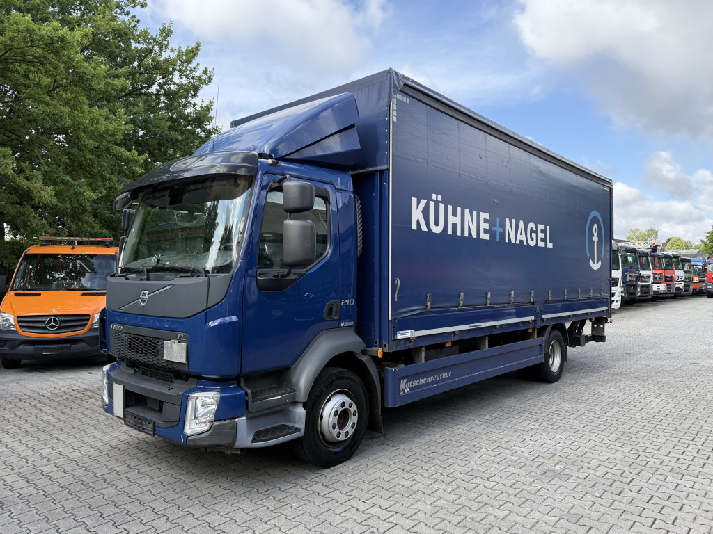 Volvo FL210 14 Tonner - Curtain side truck: picture 1 Volvo FL210 14 Tonner - Curtain side truck: picture 1
