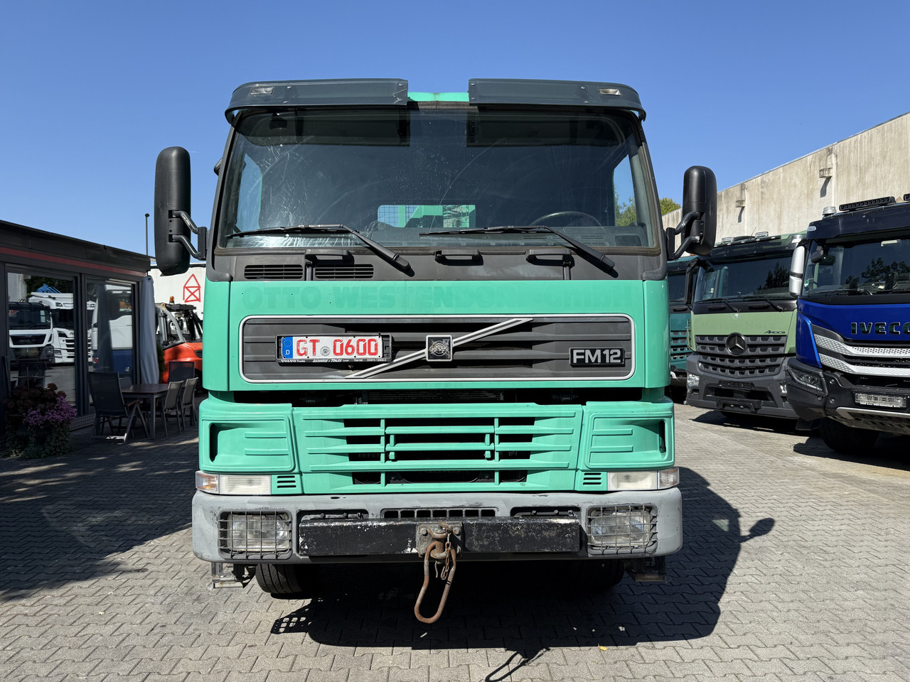 Dropside/ Flatbed truck, Crane truck Volvo FM12 420 4X4 Kran MKG 300 bis 24 Meter: picture 8