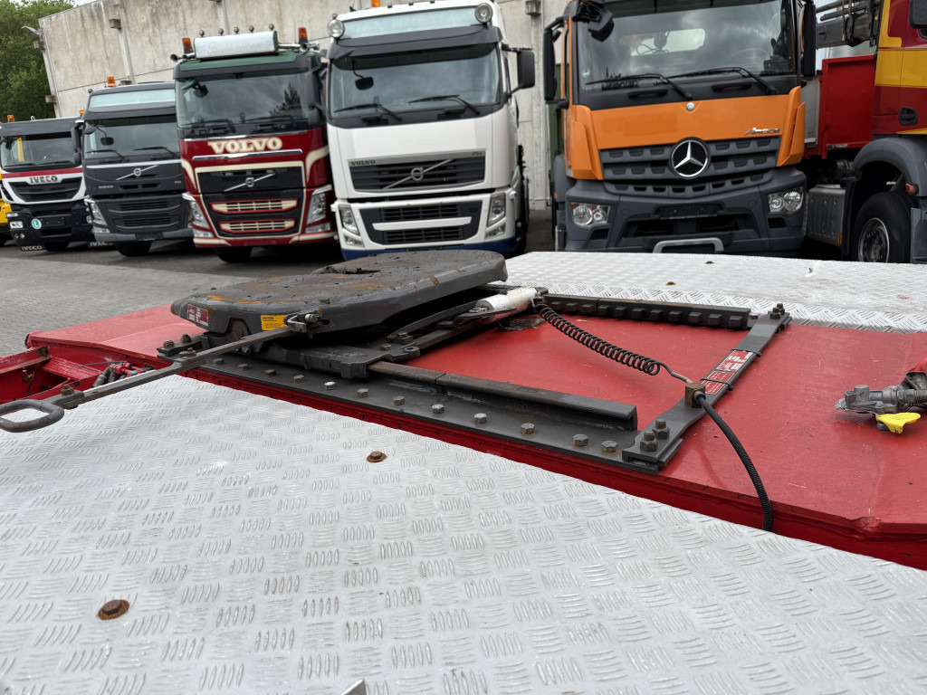 Volvo FM12 420 8X4 Kran Palfinger PK90002 31 Meter - Crane truck: picture 3 Volvo FM12 420 8X4 Kran Palfinger PK90002 31 Meter - Crane truck: picture 3