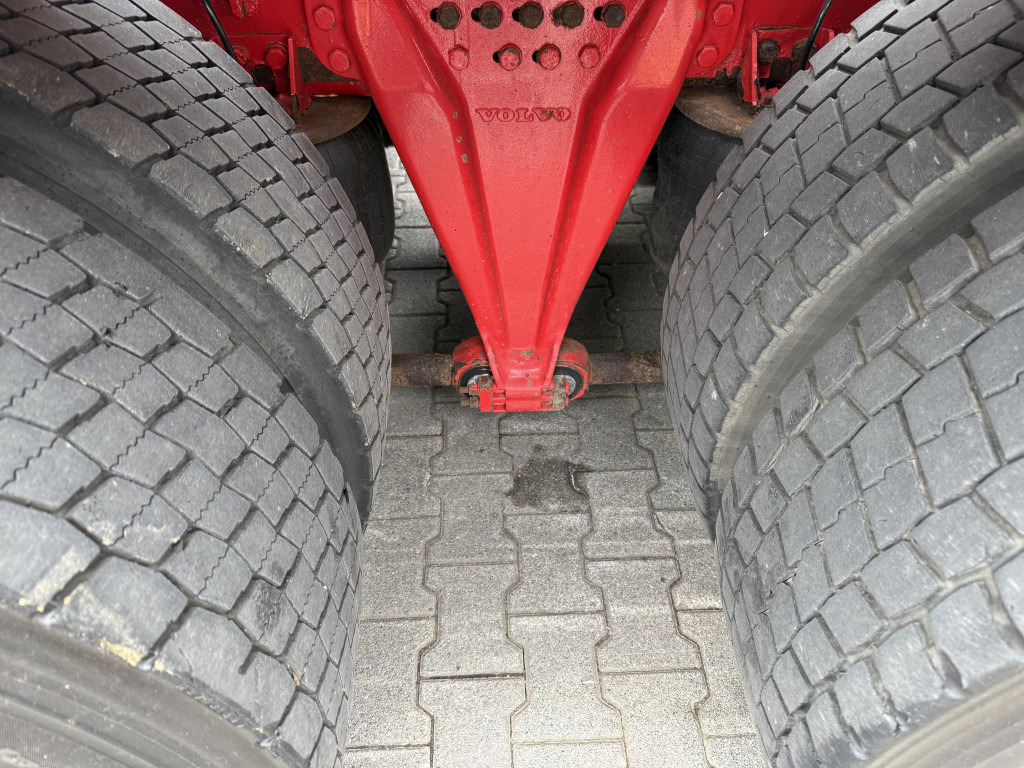 Volvo FM12 420 8X4 Kran Palfinger PK90002 31 Meter - Crane truck: picture 5 Volvo FM12 420 8X4 Kran Palfinger PK90002 31 Meter - Crane truck: picture 5