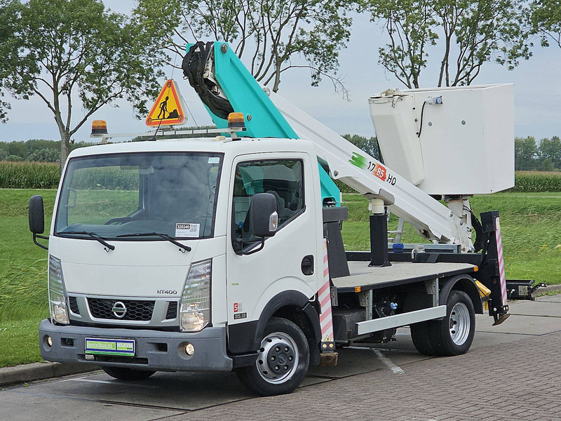 Nissan NT 400 17Mtr-Hoogwerker! - Commercial vehicle: picture 2 Nissan NT 400 17Mtr-Hoogwerker! - Commercial vehicle: picture 2