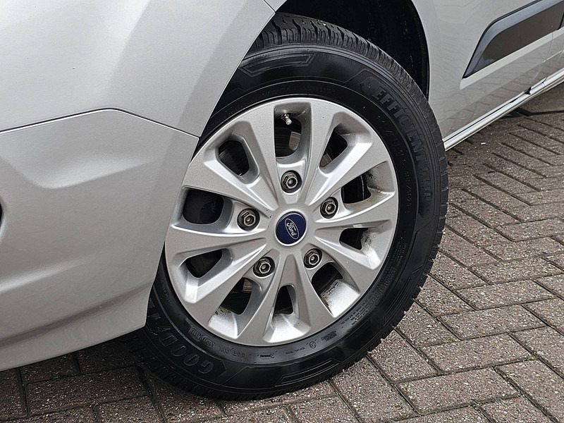 Small van Ford Transit 2.0 L2H1 Dub.-Cab.: picture 17