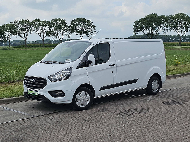 Ford Transit Custom 2.0 L2H1 Navi PDC! - Small van: picture 2 Ford Transit Custom 2.0 L2H1 Navi PDC! - Small van: picture 2