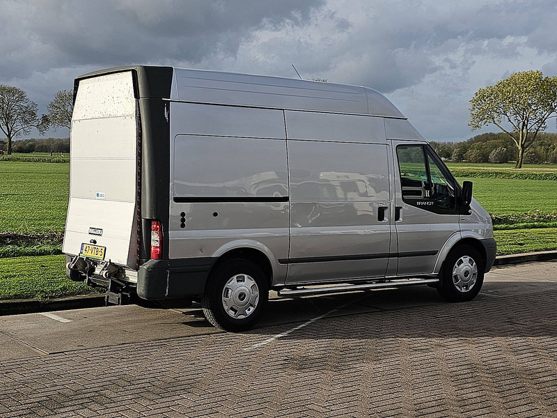 Ford Transit - Small van: picture 3 Ford Transit - Small van: picture 3