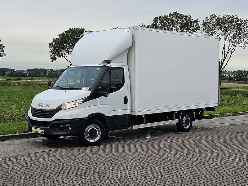 Iveco Daily 35S18 Bakwagen Laadklep! - Closed box van: picture 2 Iveco Daily 35S18 Bakwagen Laadklep! - Closed box van: picture 2