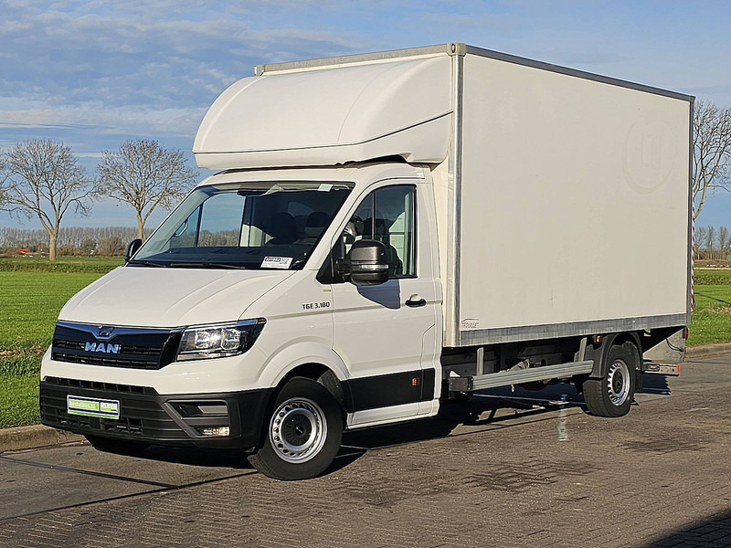 MAN TGE 3.180 Bakwagen Laadklep! - Closed box van: picture 2 MAN TGE 3.180 Bakwagen Laadklep! - Closed box van: picture 2