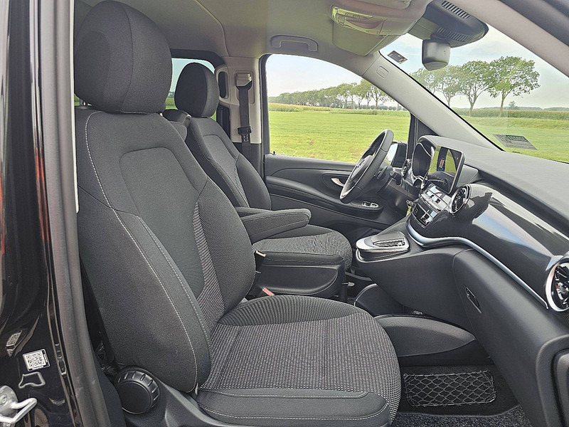 Minibus, Electric bus Mercedes-Benz EQV 300 L3 XL 8-Pers Mbux: picture 7