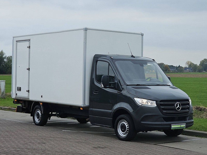 Mercedes-Benz Sprinter 314 Bakwagen Laadklep! - Closed box van: picture 5 Mercedes-Benz Sprinter 314 Bakwagen Laadklep! - Closed box van: picture 5