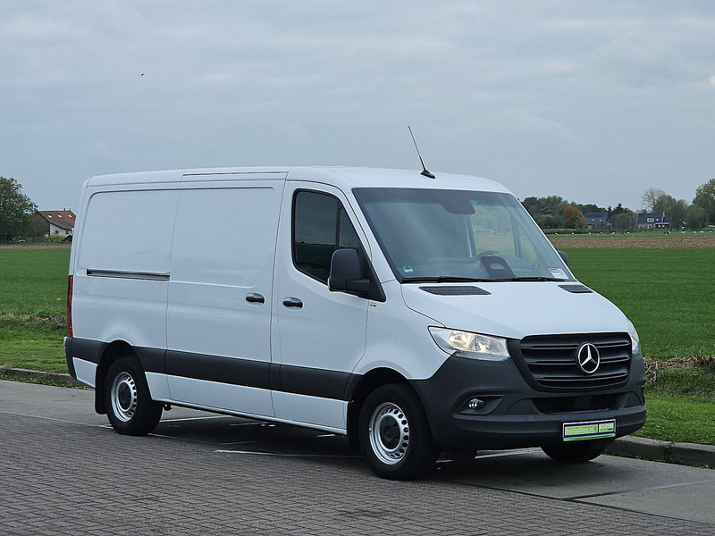 Mercedes-Benz Sprinter 315 L2H1 Mbux10 Trekhaak - Panel van: picture 5 Mercedes-Benz Sprinter 315 L2H1 Mbux10 Trekhaak - Panel van: picture 5