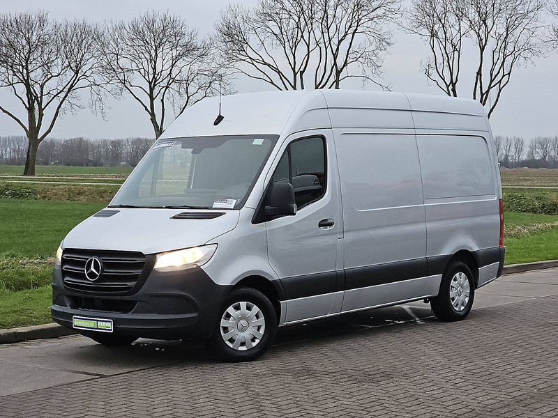 Mercedes-Benz Sprinter 315 L2H2 RWD Automaat - Small van: picture 2 Mercedes-Benz Sprinter 315 L2H2 RWD Automaat - Small van: picture 2