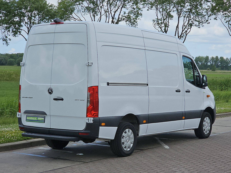 Mercedes-Benz Sprinter 317 L2H2 Navi RWD - Panel van: picture 3 Mercedes-Benz Sprinter 317 L2H2 Navi RWD - Panel van: picture 3