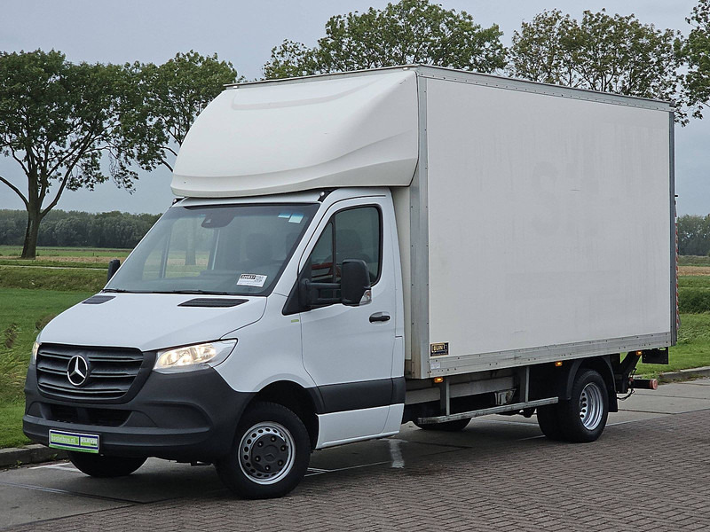 Mercedes-Benz Sprinter 514 Bakwagen Laadklep! - Closed box van: picture 2 Mercedes-Benz Sprinter 514 Bakwagen Laadklep! - Closed box van: picture 2