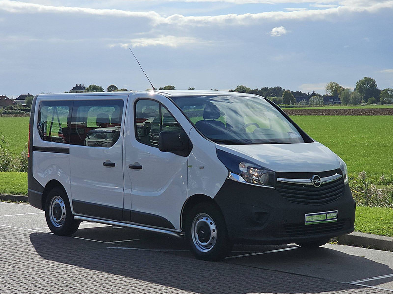 Opel Vivaro 1.6 L1 Combi 9p Airco - Minibus, People carrier: picture 5 Opel Vivaro 1.6 L1 Combi 9p Airco - Minibus, People carrier: picture 5