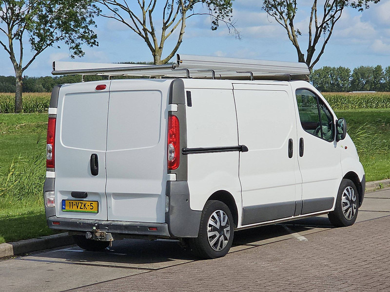 Opel Vivaro - Small van: picture 3 Opel Vivaro - Small van: picture 3