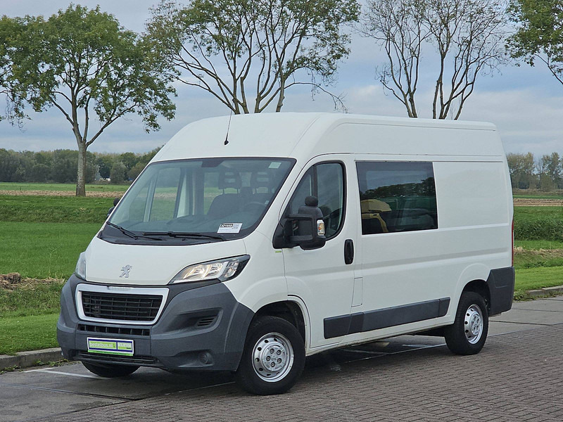 Peugeot Boxer 2.0 L2H2 Dubbel Cabine! - Small van: picture 2 Peugeot Boxer 2.0 L2H2 Dubbel Cabine! - Small van: picture 2