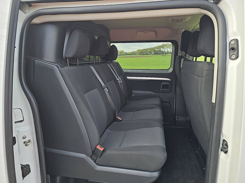 Small van Peugeot Expert 2.0 L3 XL Dubbel Cabine!: picture 14 Small van Peugeot Expert 2.0 L3 XL Dubbel Cabine!: picture 14