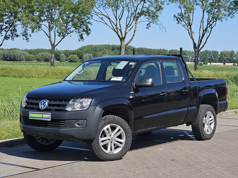 Volkswagen Amarok 2.0 TDI Dubbel Cabine 4x4 AC - Pickup truck: picture 2 Volkswagen Amarok 2.0 TDI Dubbel Cabine 4x4 AC - Pickup truck: picture 2