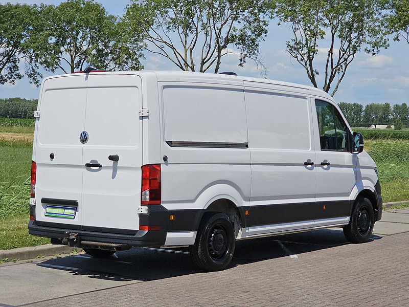 Volkswagen Crafter 2.0 L2H1 Navi Euro6 - Panel van: picture 3 Volkswagen Crafter 2.0 L2H1 Navi Euro6 - Panel van: picture 3