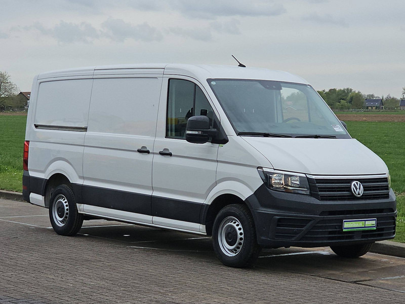 Volkswagen Crafter 30 2.0 L2H1 Trekhaak Airco! - Small van: picture 5 Volkswagen Crafter 30 2.0 L2H1 Trekhaak Airco! - Small van: picture 5