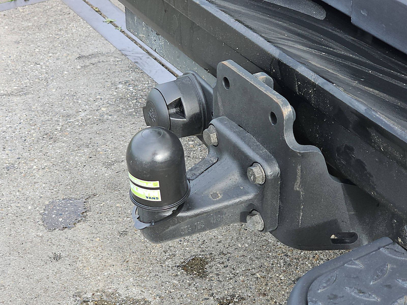 Panel van Volkswagen Crafter 35 2.0 ac dubbel cab EURO6: picture 16