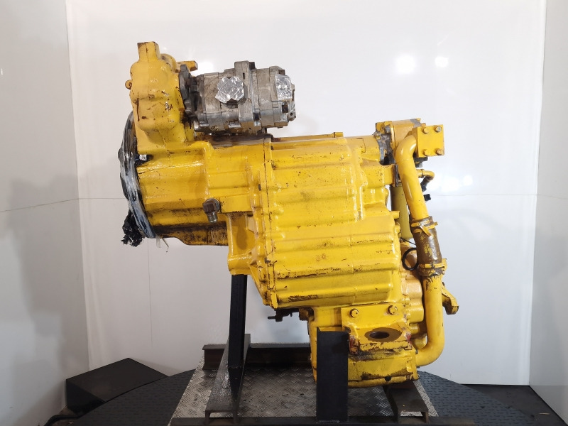 Komatsu 714-17-X0011 WA420-3 Wheel Loader Gearbox Industrial - Gearbox for Industrial equipment: picture 3 Komatsu 714-17-X0011 WA420-3 Wheel Loader Gearbox Industrial - Gearbox for Industrial equipment: picture 3