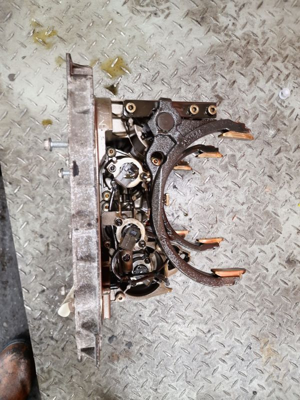 Volvo AT2612D Wabco Gearshift Mechanism Gearbox - Gearbox: picture 4 Volvo AT2612D Wabco Gearshift Mechanism Gearbox - Gearbox: picture 4