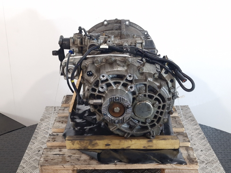 ZF Ecolite 6S800TO Renault Spec Gearbox - Gearbox: picture 5 ZF Ecolite 6S800TO Renault Spec Gearbox - Gearbox: picture 5