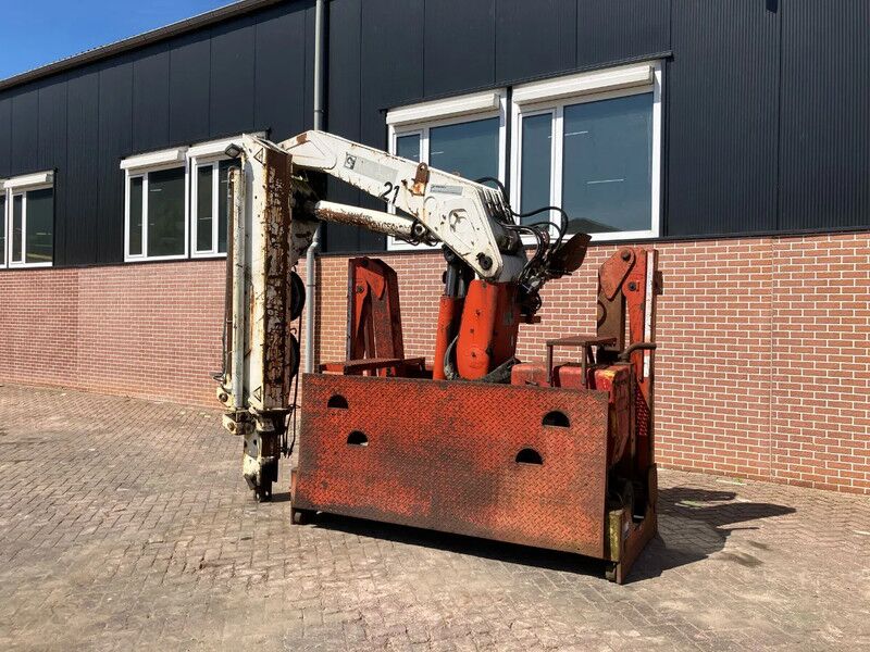 Hiab R300-S3 R300-S3 - Truck mounted crane: picture 2 Hiab R300-S3 R300-S3 - Truck mounted crane: picture 2