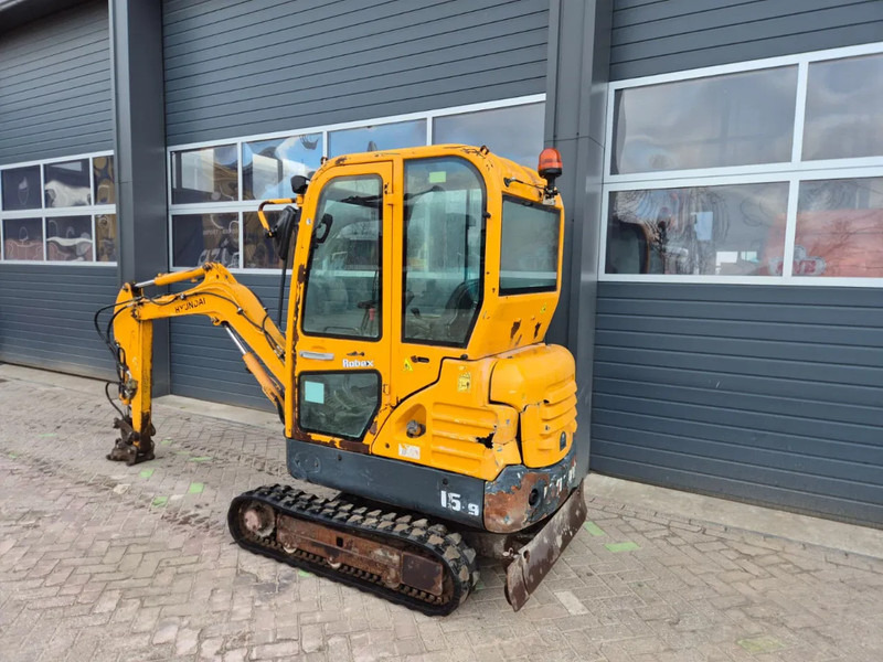 Hyundai R16-9 - Mini excavator: picture 3 Hyundai R16-9 - Mini excavator: picture 3