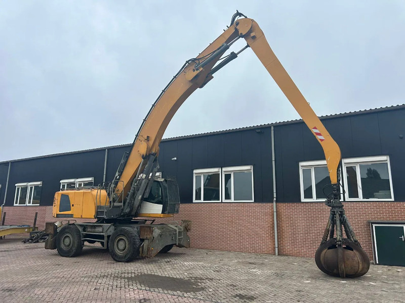 Liebherr LH50M - Material handler: picture 2 Liebherr LH50M - Material handler: picture 2