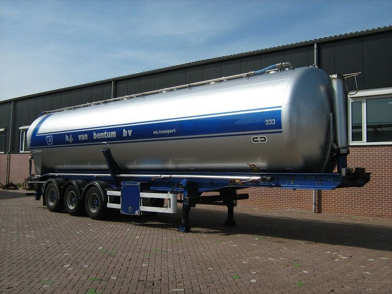 Van Hool 3G2001 - Tanker semi-trailer: picture 4 Van Hool 3G2001 - Tanker semi-trailer: picture 4