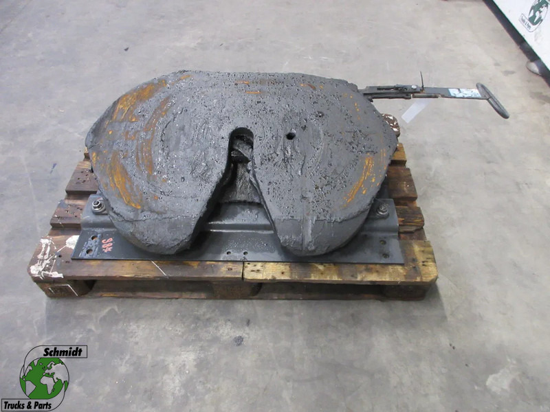 DAF 1630249 JOST D 152 // JSK 42 KO 1630249 JOST D 152 // JSK 42 KO TYPE DAF XF 450 MODEL 2020 - Fifth wheel coupling for Truck: picture 1 DAF 1630249 JOST D 152 // JSK 42 KO 1630249 JOST D 152 // JSK 42 KO TYPE DAF XF 450 MODEL 2020 - Fifth wheel coupling for Truck: picture 1