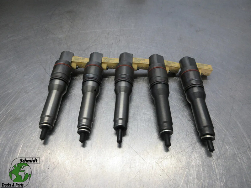 DAF 2005596 INJECTOR DAF MX 13 U2 460 PK EURO 6 5X OPVOORRAAD - Fuel filter for Truck: picture 1 DAF 2005596 INJECTOR DAF MX 13 U2 460 PK EURO 6 5X OPVOORRAAD - Fuel filter for Truck: picture 1
