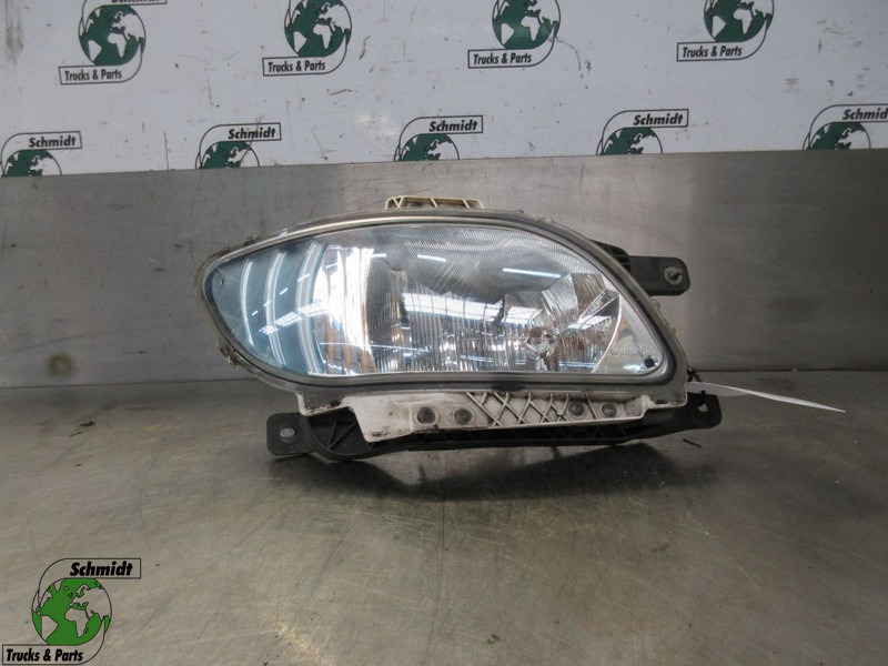 DAF 2032708 MISTLAMP LF 290 EURO 6 - Fog light for Truck: picture 1 DAF 2032708 MISTLAMP LF 290 EURO 6 - Fog light for Truck: picture 1